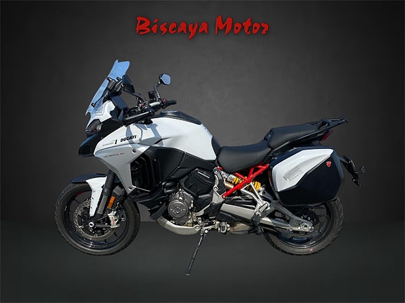 Ducati Multistrada V4 S Travel & Radar 4 of 5
