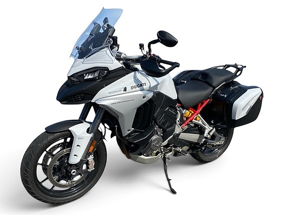 Ducati Multistrada V4 S Travel & Radar 3 of 6