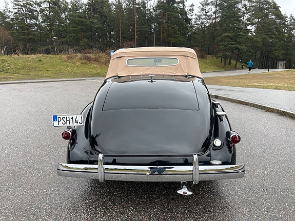 Cadillac LaSalle 10 of 19