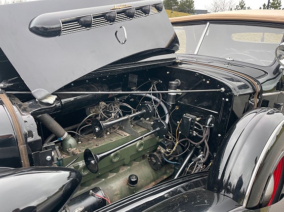 Cadillac LaSalle 18 of 19