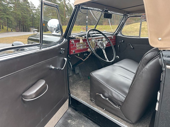 Cadillac LaSalle 11 of 19