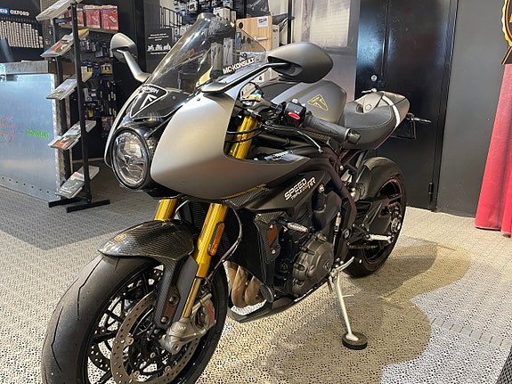 Triumph SPEED TRIPLE 1200 RR  *Lagerfinal – utvalda MC till kampanjpris* 30 of 30