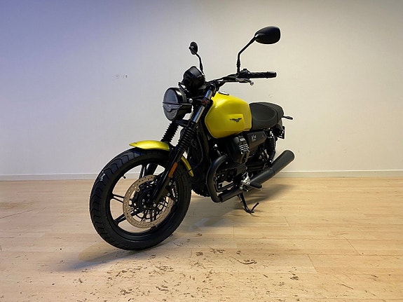 Moto Guzzi V7 Stone/Demo Endast 100 mil ! 3 of 4