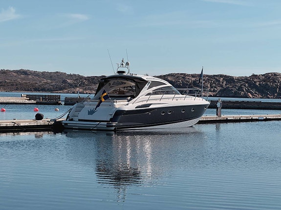 Princess V48 – 2006 (One of it's kind)