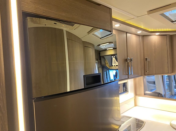 Kabe Travel Master I 810 LGB 13 of 17