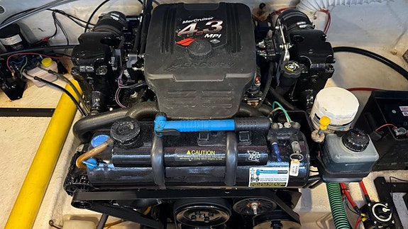 Uttern S64 -05 / Mercruiser 4,3 MPI -23  UNIK BÅT 4 of 5