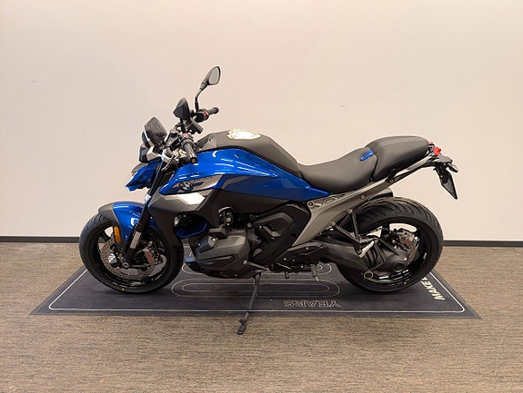 BMW R1300R 4 of 4