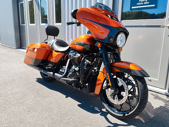 Harley-Davidson Street Glide Milwaukee-Eight 114 Steg II 7 of 23