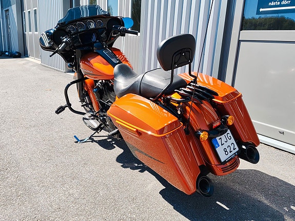Harley-Davidson Street Glide Milwaukee-Eight 114 Steg II 18 of 23