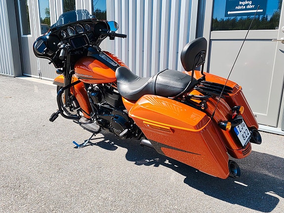 Harley-Davidson Street Glide Milwaukee-Eight 114 Steg II 19 of 23
