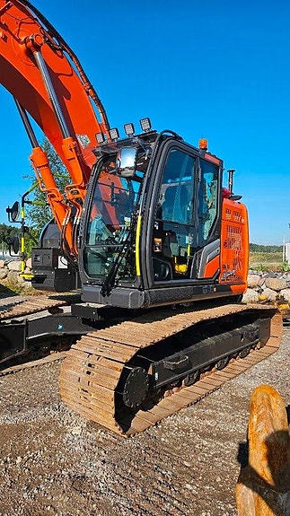 Hitachi ZX 225 US LC-7 , Begagnad SÄLJES