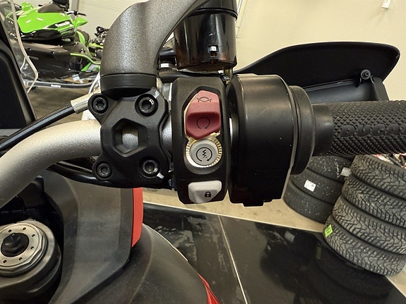 Ducati Multistrada 1260 Manuell 159hk 14 of 17