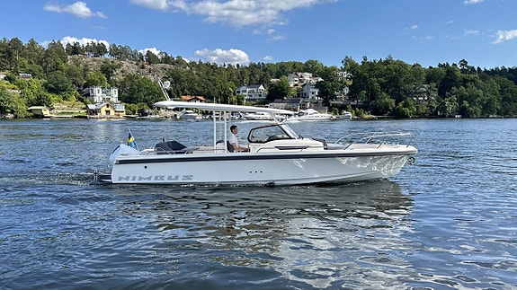 Nimbus Tender 9 / T-Top / 2020 / SÅLD
