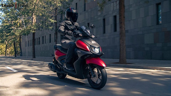 Yamaha RAY ZR 125 4 of 13