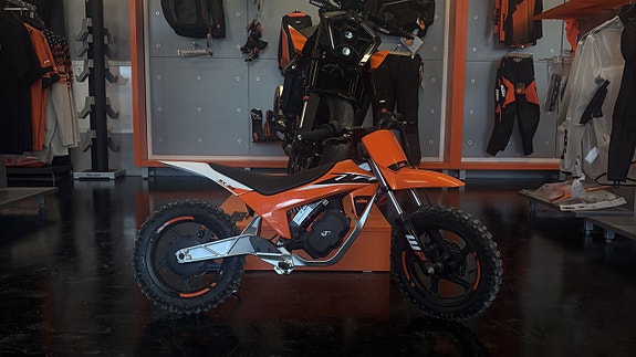 KTM SX E2