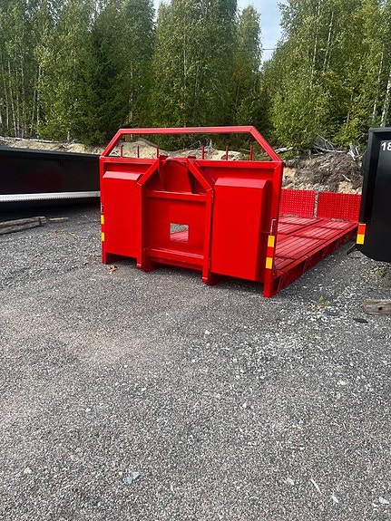 Maskinflak 24 ton med delad sandwich ramp