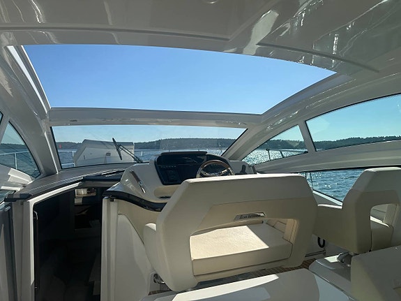 Beneteau Gran Turismo 40 | 2016 7 of 12