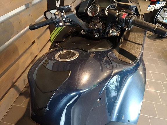 Kawasaki 1400GTR 1.4 4 of 11
