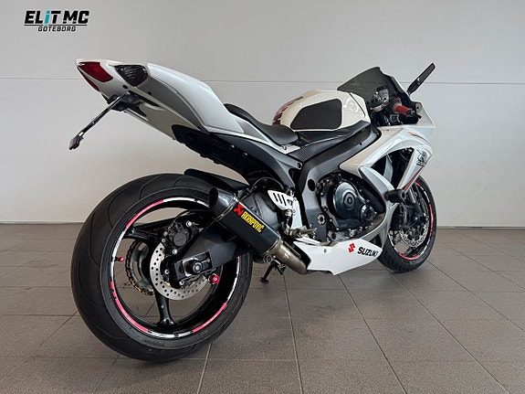 Suzuki Cycles GSX-R750 | Nyservad 7 of 19