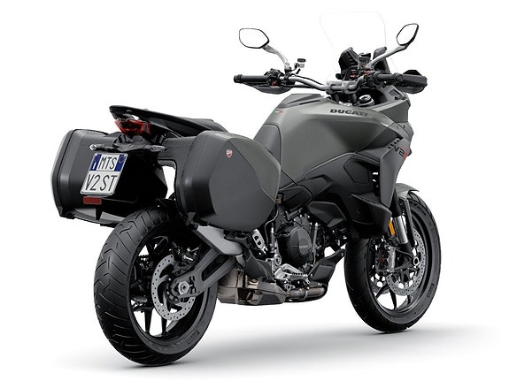 Ducati Multistrada V2 S Travel 12 of 16