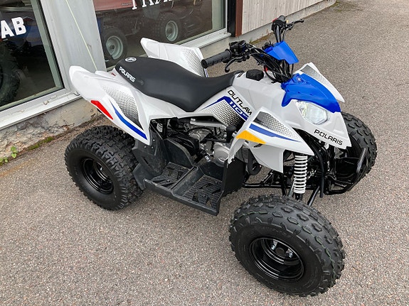Polaris Outlaw 110 EFI 3 of 7