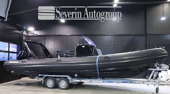 Brig Eagle 780 Evinrude 300HK Zlatans gamla båt