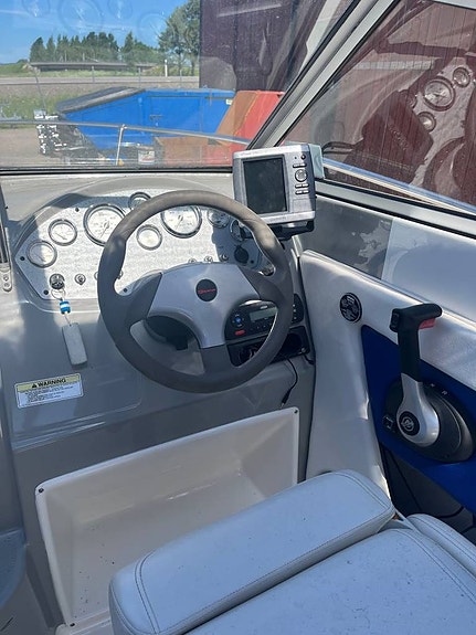 Bayliner 192 Discovery Mercruiser 3,0L, Påkostad ca 70000kr 4 of 11