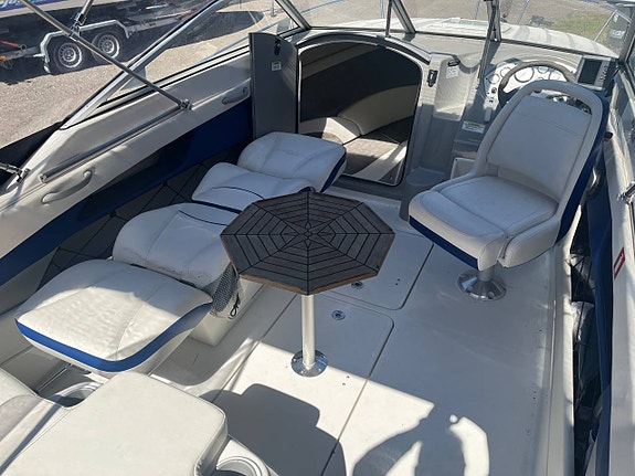 Bayliner 192 Discovery Mercruiser 3,0L, Påkostad ca 70000kr 10 of 11