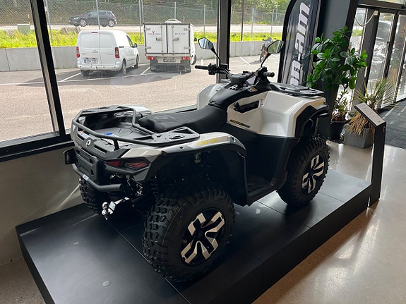 Can-Am Outlander Electric 3 of 8