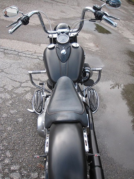 Harley-Davidson Softail Slim 4 of 9