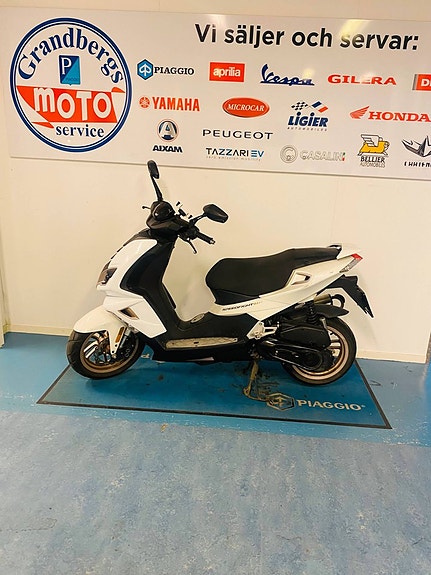 Peugeot Speedfight4 2T