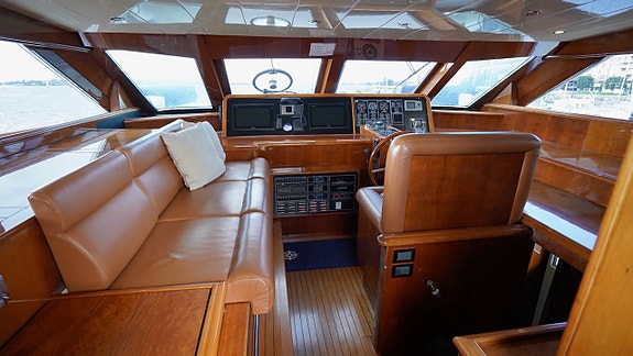 Benetti 79 Sail Division 9 of 12
