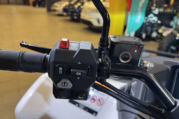 Can-Am Outlander ELECTRIC 47hk T3B | NYHET 9 of 11