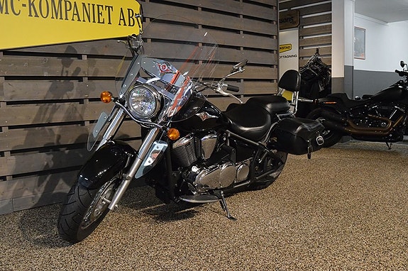 Kawasaki VN900 Classic 3 of 5