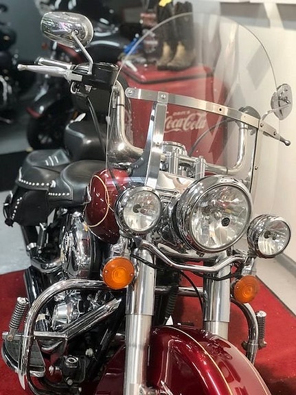 Harley-Davidson FLSTC Heritage Softail Classic Twin Cam 96B 5 of 5