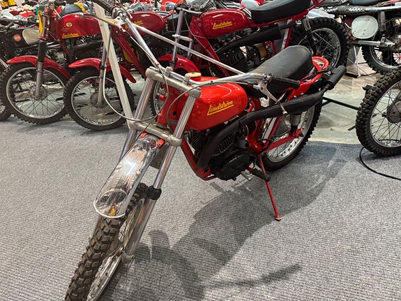 Husqvarna ”Lindström”  246 2 of 5