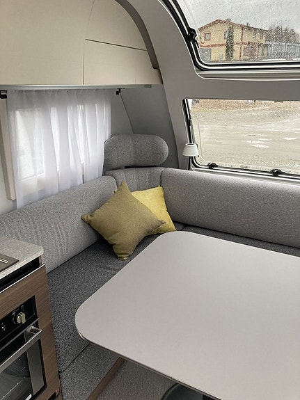 Adria Alpina 663 UK 4 of 11