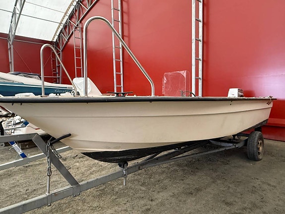 Örnvik 481 + Tohatsu 40 hk TCDI (2-takt, insprutning)