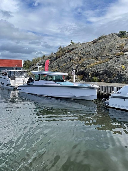 Axopar 29 Cross Cabin  Demo -2024