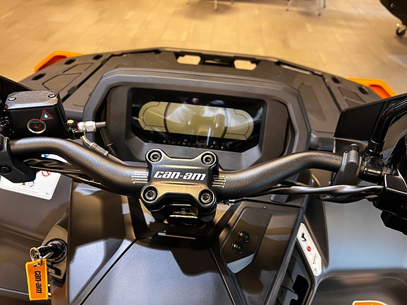 Can-Am Outlander MAX XT-P 1000R 101hk *Hemleverans* 13 of 21