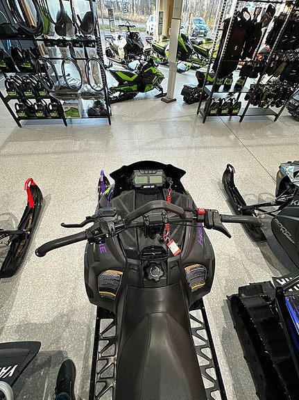 Arctic Cat M8000 ALPHA ONE 8000 5 of 5