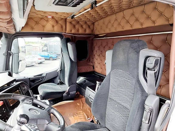 Mercedes-Benz Arcos 3251 L 8x4 Tridem Lastväxlare ADR 5 of 6