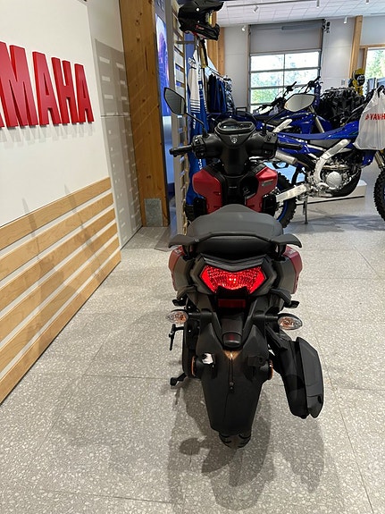 Yamaha CYGNUS RAYZR 3 of 4