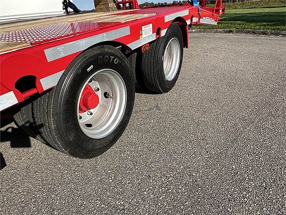 MAC 2 Axlad maskintrailer 11 of 21