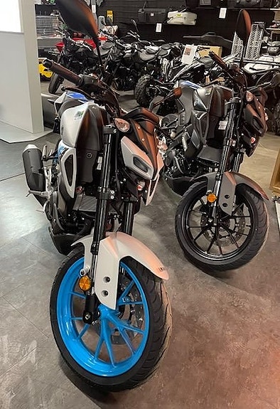 Yamaha MT-125 ABS mt125 mt-125 mt- 3 of 5