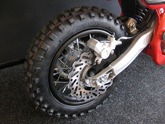 Apollo RFN 70cc 4 of 5