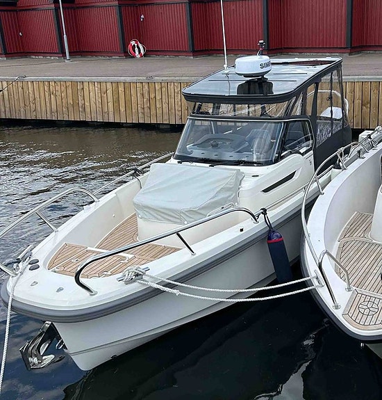 Nimbus T8 / Mercury 300 HK / 2021 / Bara 80 timmar!
