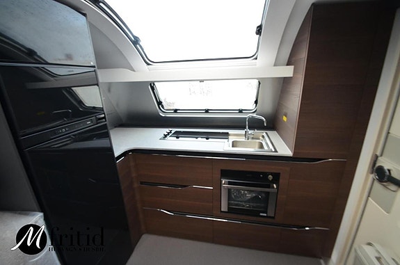 Adria Alpina 663 HT 5 of 15