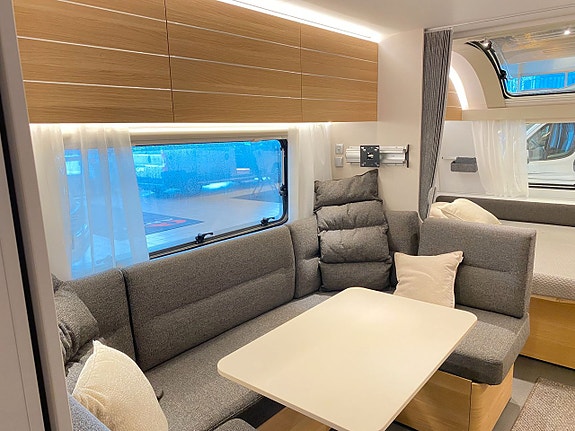 Adria Adora 673 PK (Barnkammare m dubbeldörr+ALDE+Dusch) 23 of 30