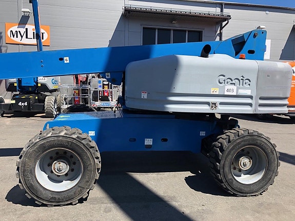 Bomlift Diesel Genie S85 3 of 6